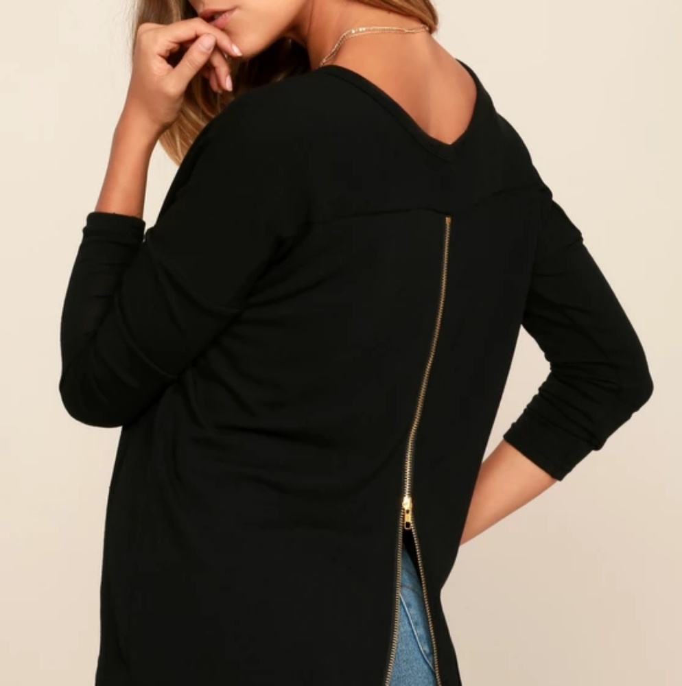 ZIP TO MY LOU BLACK SWEATER TOP